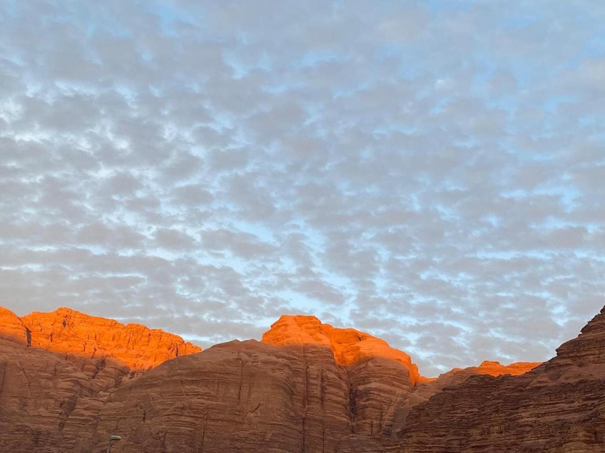 ホテル Quite Bedouin Life ワディ ・ラム エクステリア 写真